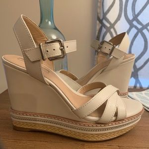 Antonio Melani Cream Wedges